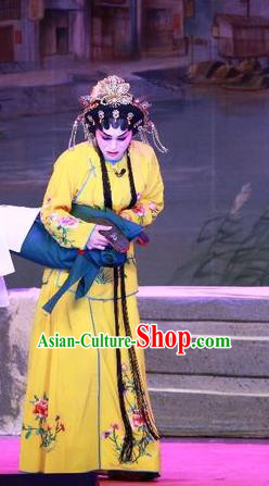 Chinese Cantonese Opera Young Mistress Garment Escape from Banishment Costumes and Headdress Traditional Guangdong Opera Actress Apparels Diva Lin Chunhua Yellow Dress