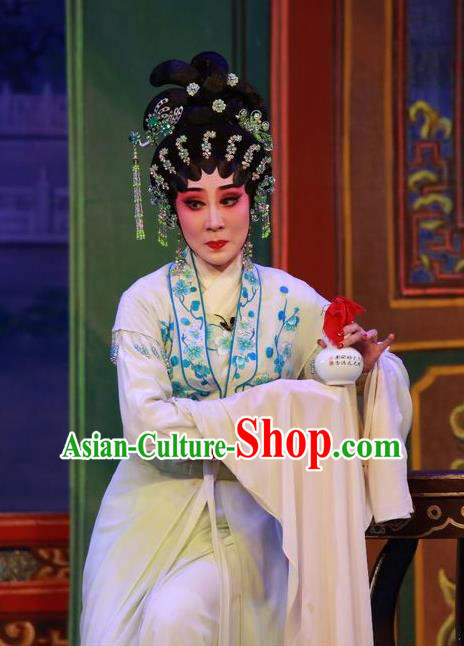 Chinese Cantonese Opera Diva Garment Wu Suo Dong Gong Costumes and Headdress Traditional Guangdong Opera Young Female Apparels Actress Wei Biniang Dress