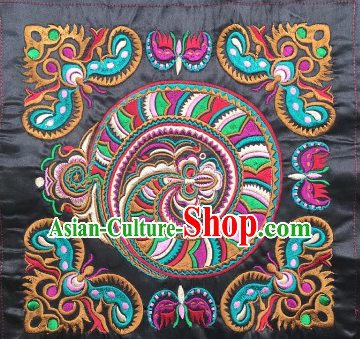 Chinese Traditional Embroidered Butterfly Flowers Patch Decoration Embroidery Applique Craft Embroidered Accessories