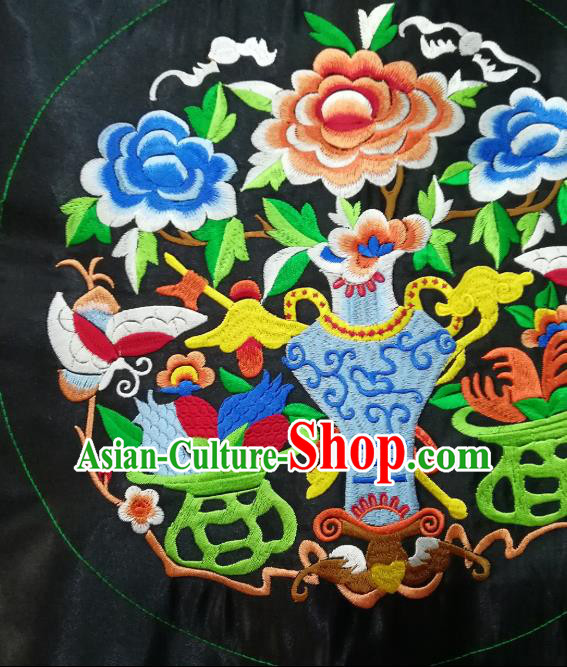 Chinese Traditional Embroidered Flowers Vase Patch Cloth Decoration Embroidery Craft Embroidered Accessories