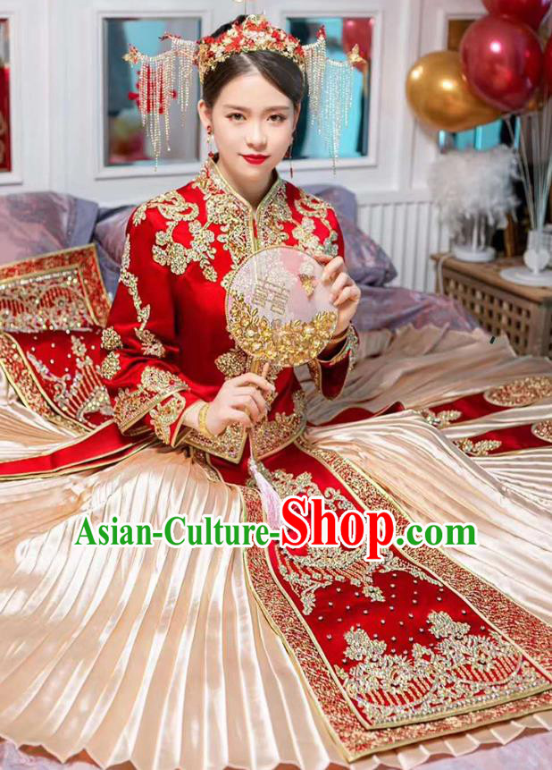 Chinese Traditional Wedding Drilling Costumes Bride Apparels Embroidered Red Blouse and Golden Dress Xiuhe Suits for Women