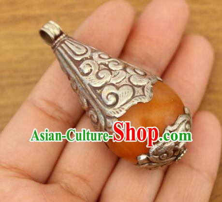 Chinese Traditional Tibetan Nationality Beeswax Jewelry Accessories Decoration Zang Ethnic Handmade Silver Carving Necklace Pendant for Women