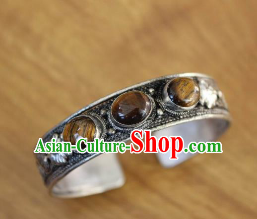 Chinese Traditional Tibetan Nationality Brown Stone Bracelet Jewelry Accessories Decoration Zang Ethnic Handmade Silver Carving Bangle for Women