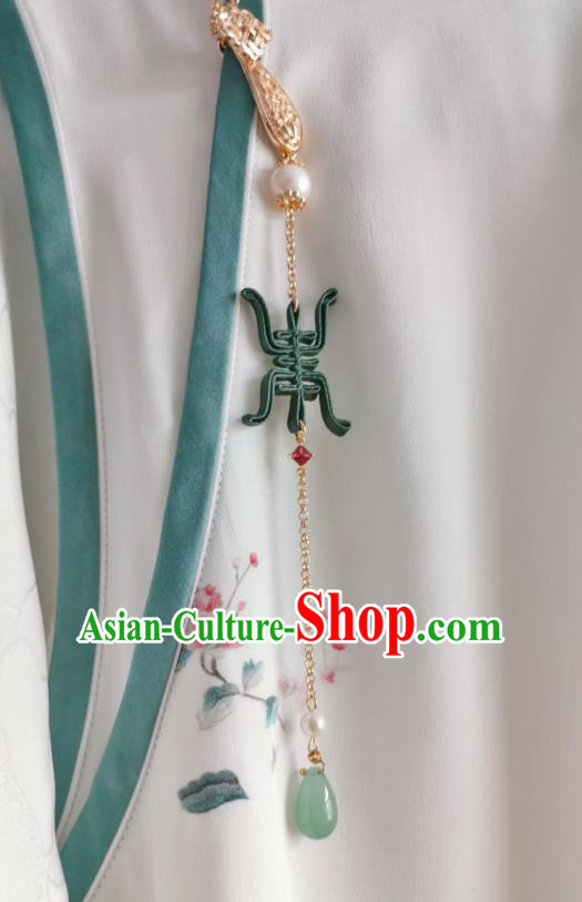 Chinese Classical Cheongsam Green Silk Longevity Brooch Traditional Hanfu Accessories Handmade Aventurine Tassel Breastpin Pendant for Women