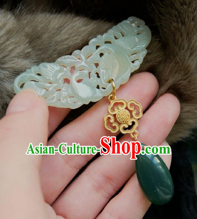 Chinese Classical Cheongsam Jade Swan Brooch Traditional Hanfu Accessories Handmade Breastpin Pendant for Women