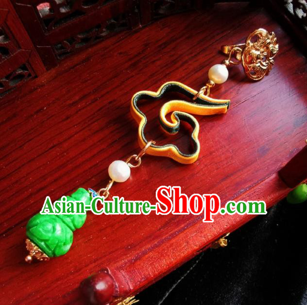 Chinese Classical Yellow Silk Cloud Brooch Traditional Hanfu Cheongsam Accessories Handmade Carving Cucurbit Breastpin Pendant for Women