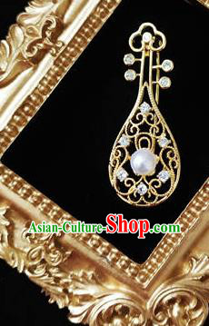 Chinese Classical Golden Lute Brooch Traditional Hanfu Accessories Handmade Cheongsam Crystal Breastpin for Women