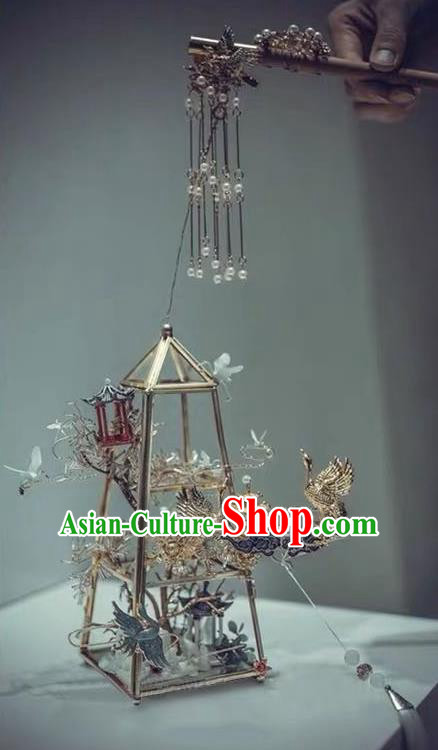 Handmade Chinese Wedding Prop Golden Crane Palace Lantern Top Grade Bride Accessories Photography Portable Lamp for Women