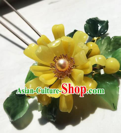 Handmade Chinese Court Flowers Hairpins Traditional Classical Hair Accessories Ancient Qing Dynasty Yellow Chrysanthemum Hair Clip for Women