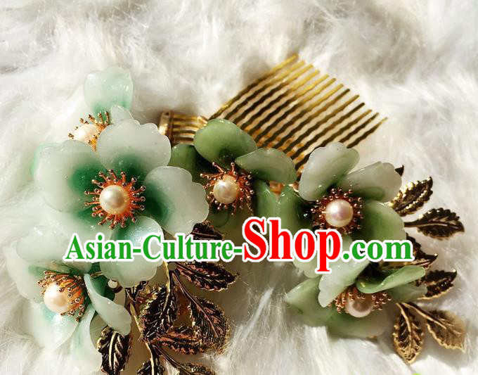 Handmade Chinese Classical Hairpins Traditional Hair Accessories Ancient Qing Dynasty Green Plum Hair Comb for Women