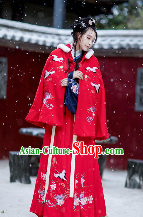 Chinese Ming Dynasty Woolen Costumes Traditional Winter Hanfu Garment Ancient Embroidered Crane Red Short Cloak for Women