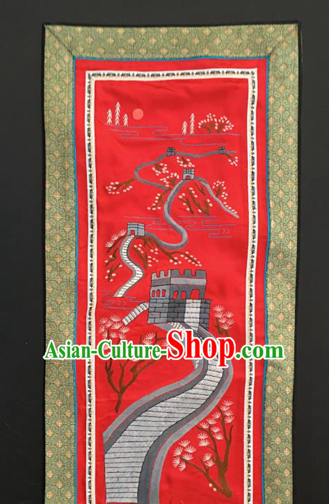 Chinese National Embroidered Pine Great Wall Paintings Traditional Handmade Embroidery Craft Decorative Red Silk Picture