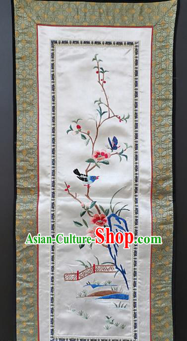 Chinese National Embroidered Peach Flowers Birds Paintings Traditional Handmade Embroidery Decorative White Silk Picture Craft