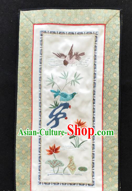 Chinese National Embroidered Bamboo Lotus Paintings Traditional Handmade Embroidery Decorative White Silk Picture Craft