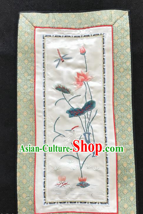 Chinese National Embroidered Dragonfly Lotus Paintings Traditional Handmade Embroidery Decorative White Silk Picture Craft