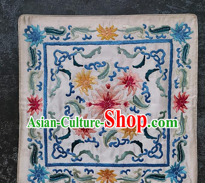 Traditional Chinese Embroidered Flowers Fabric Hand Embroidering Dress Applique Embroidery Pink Silk Patches Pillowslip Accessories