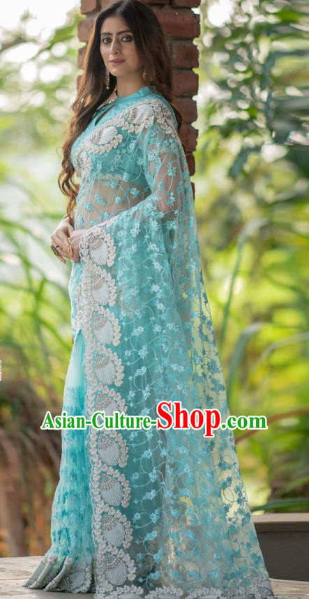Asian India Court Lehenga Costumes Asia Indian Traditional Festival Embroidered Light Blue Blouse and Skirt and Sari Full Set