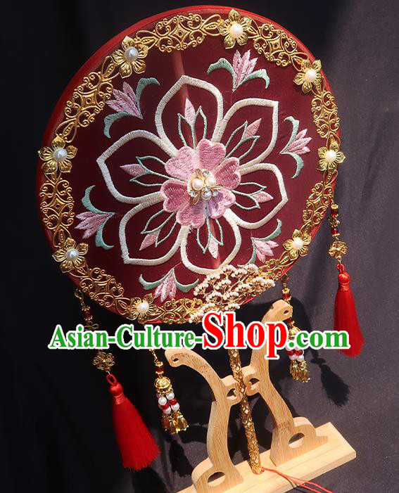China Traditional Tang Dynasty Hanfu Circular Fan Classical Wedding Fan Handmade Embroidered Palace Fan