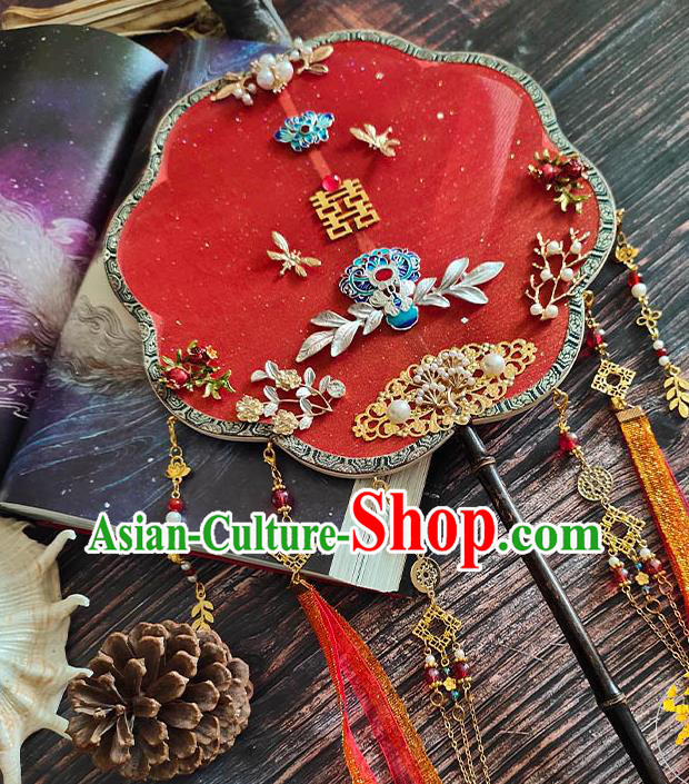 China Handmade Red Silk Fan Traditional Hanfu Fan Wedding Tassel Palace Fan