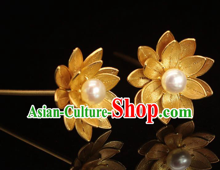 China Ancient Bride Golden Lotus Hairpin Traditional Wedding Hair Accessories Ming Dynasty Hair Stick