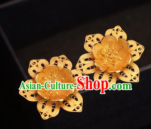 China Ancient Empress Gilding Hair Stick Traditional Filigree Hair Accessories Ming Dynasty Flower Hairpin
