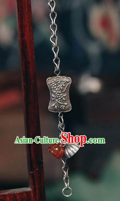 China Traditional Silver Lotus Bracelet Accessories Classical Agate Tassel Wristlet Chain Bangle Jewelry