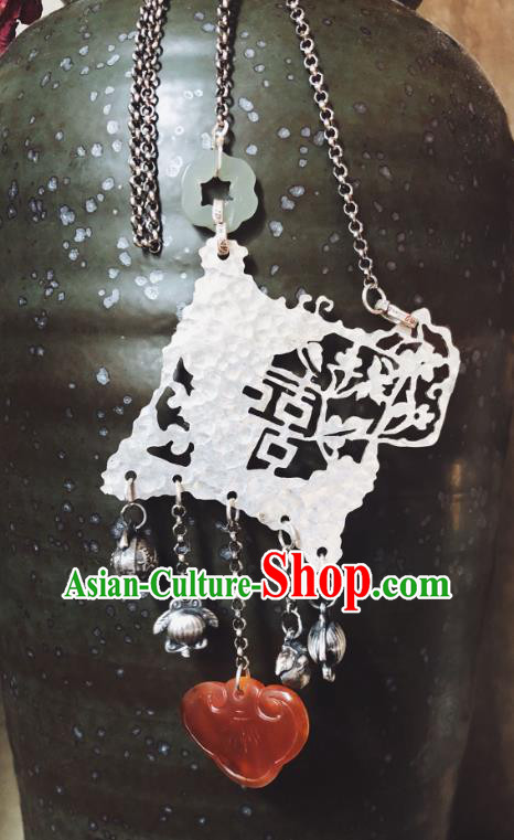 Chinese Handmade National Agate Necklace Classical Cheongsam Jewelry Accessories Ethnic Silver Bells Tassel Necklet