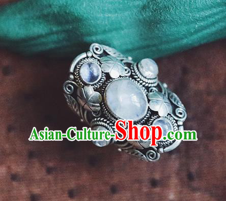 China National Moonstone Ring Traditional Handmade Gems Jewelry Accessories Silver Circlet
