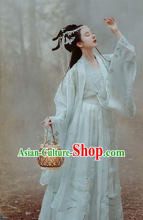 Ancient China Legend Goddess Embroidered Costumes Traditional Jin Dynasty Palace Princess Hanfu Dress Clothing
