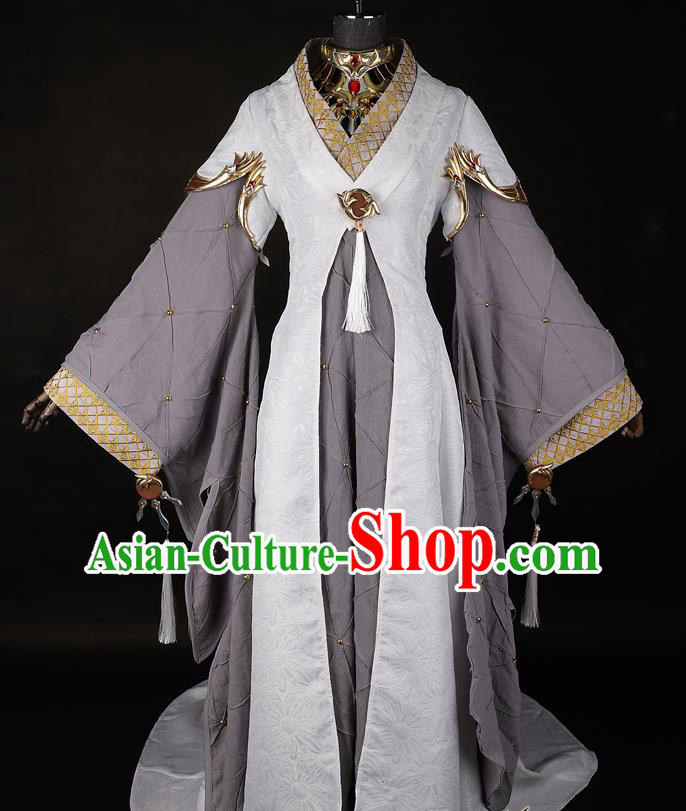 China Traditional Swords of Legends Princess Grey Dress Apparels Ancient Imperial Concubine Clothing Cosplay Swordswoman Garment Costumes