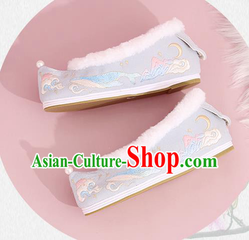 China National Light Blue Cloth Shoes Winter Embroidered Shoes Ming Dynasty Princess Shoes