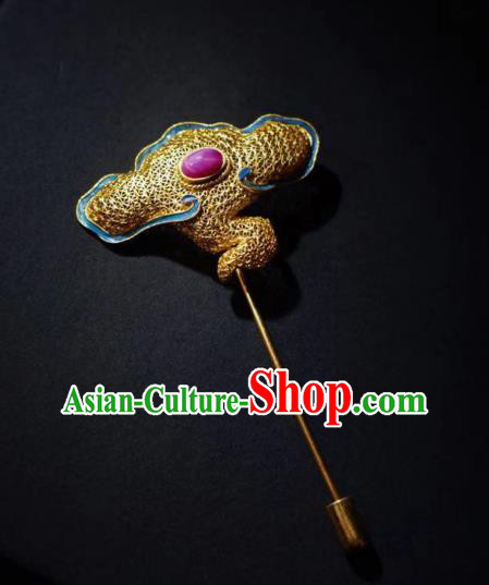 China Handmade Ruby Brooch Accessories Traditional Ancient Qing Dynasty Filigree Jewelry