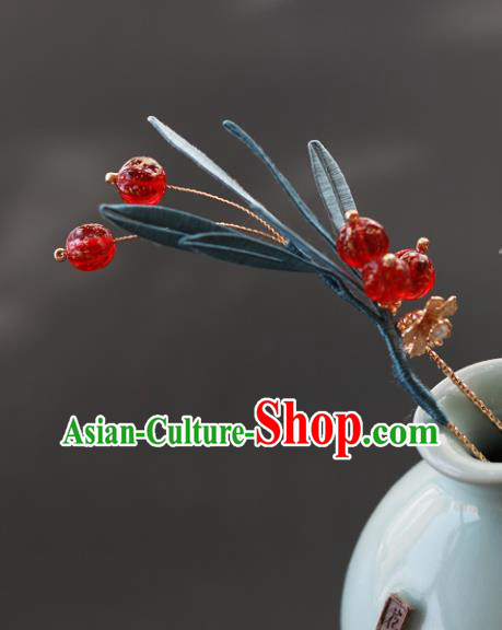 China Traditional Song Dynasty Young Lady Hairpin Classical Red Berry Hair Stick