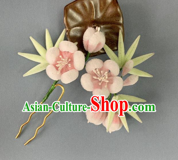 China Classical Pink Velvet Plum Hairpin Traditional Qing Dynasty Palace Lady Hair Stick