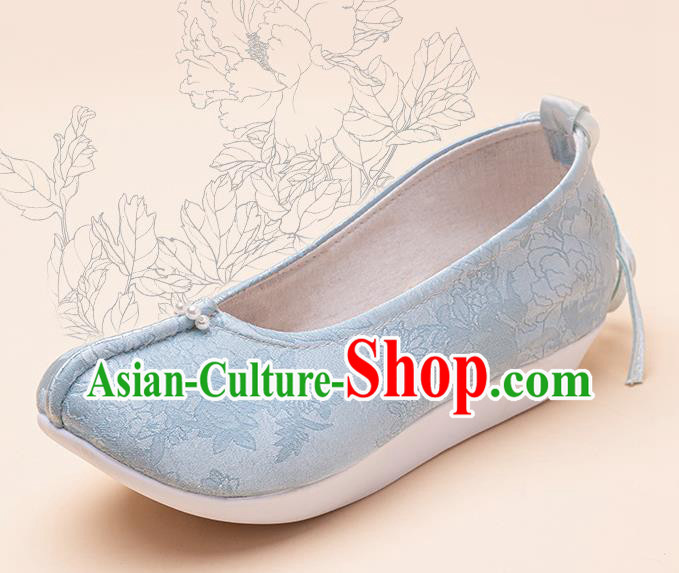 China Classical Blue Satin Shoes Hanfu Shoes Traditional Ming Dynasty Women Shoes