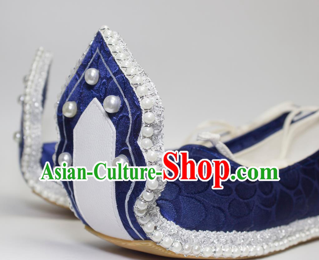 China Tang Dynasty Hanfu Shoes Classical Royalblue Brocade Shoes Traditional Wedding Pearls Shoes