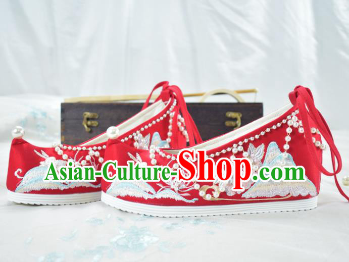 China Traditional Wedding Hanfu Shoes Women Red Embroidered Shoes National Beads Shoes