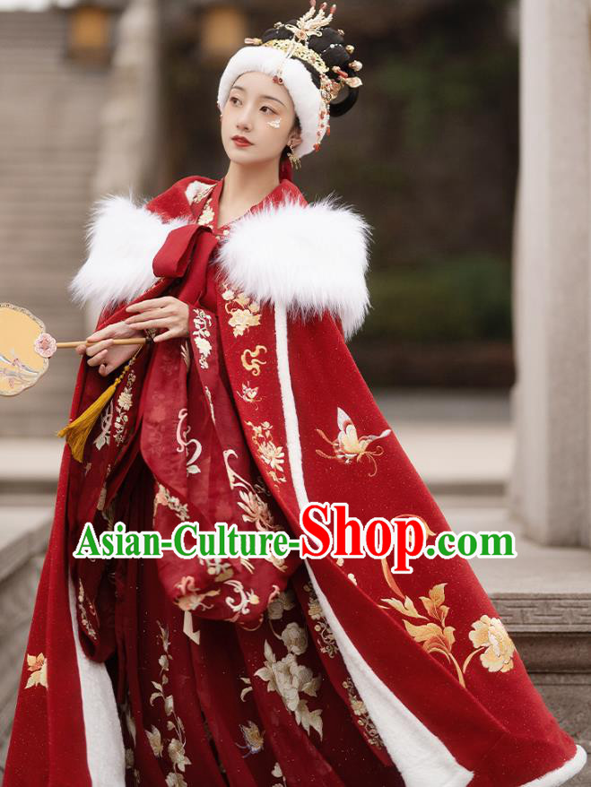Traditional China Ancient Ming Dynasty Princess Clothing Winter Embroidered Butterfly Red Woolen Cape Outer Garment