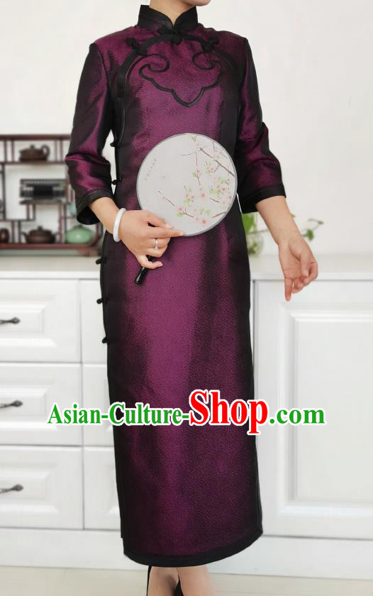 Asian Chinese Classical Elderly Woman Cheongsam Costume Traditional Mother Purple Silk Qipao Dress