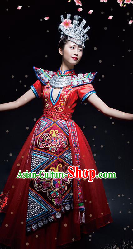Chinese Yao Nationality Minority Wedding Costumes Ethnic Woman Stage Performance Red Dress Outfits