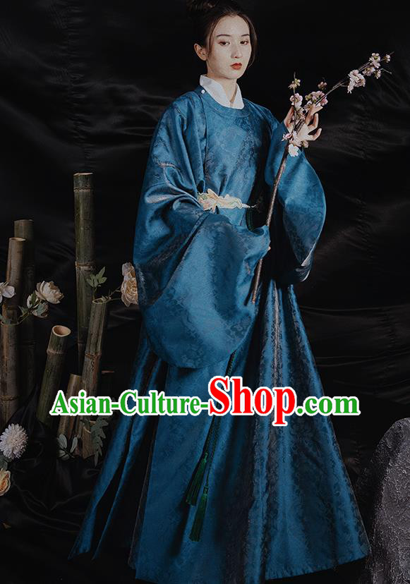 China Traditional Ming Dynasty Historical Clothing Ancient Scholar Hanfu Robe for Men