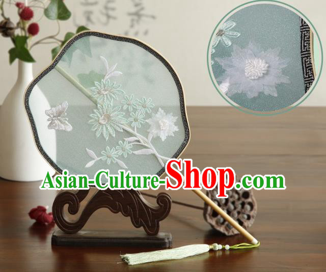 China Traditional Palace Fan Classical Dance Hanfu Fan Handmade Embroidered Chrysanthemum Silk Fan