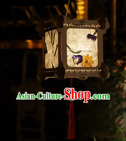 China Handmade Parchment Hanging Lamp Traditional Spring Festival Palace Lantern New Year Decoration