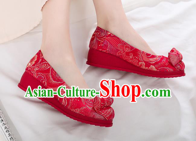 China National Wedding Bride Red Satin Shoes Traditional Cheongsam Wedge Heel Shoes