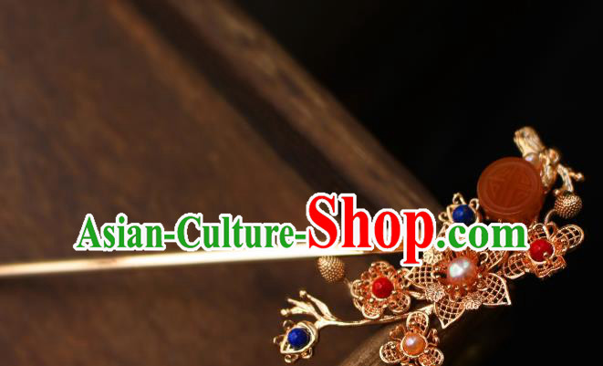 China Ancient Imperial Concubine Agate Pearls Hairpin Traditional Ming Dynasty Golden Plum Blossom Hair Stick