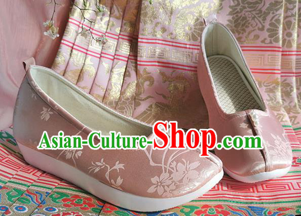 China Traditional Ming Dynasty Princess Shoes Handmade Hanfu Shoes Ancient Palace Lady Pink Satin Shoes