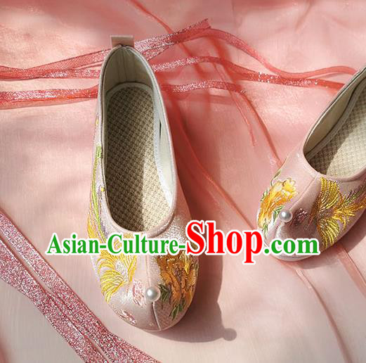 China Classical Embroidered Phoenix Shoes Traditional Ming Dynasty Hanfu Shoes Ancient Princess Pink Shoes