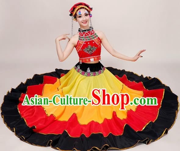 China Guizhou Ethnic Performance Outfits Minority Torch Festival Dress Yi Nationality Folk Dance Costumes and Tassel Hat