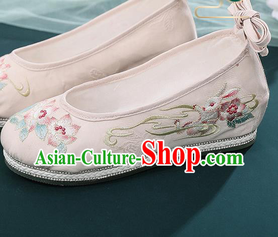 Chinese National Woman Beige Cloth Shoes Embroidery Flowers Shoes Traditional Hanfu Shoes