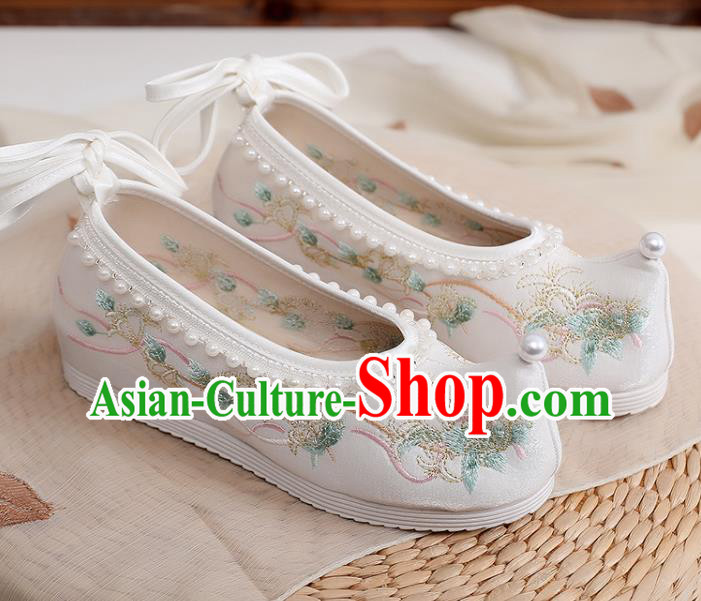 China Traditional Song Dynasty Princess Shoes Ancient Hanfu Shoes Embroidery Pearls Shoes